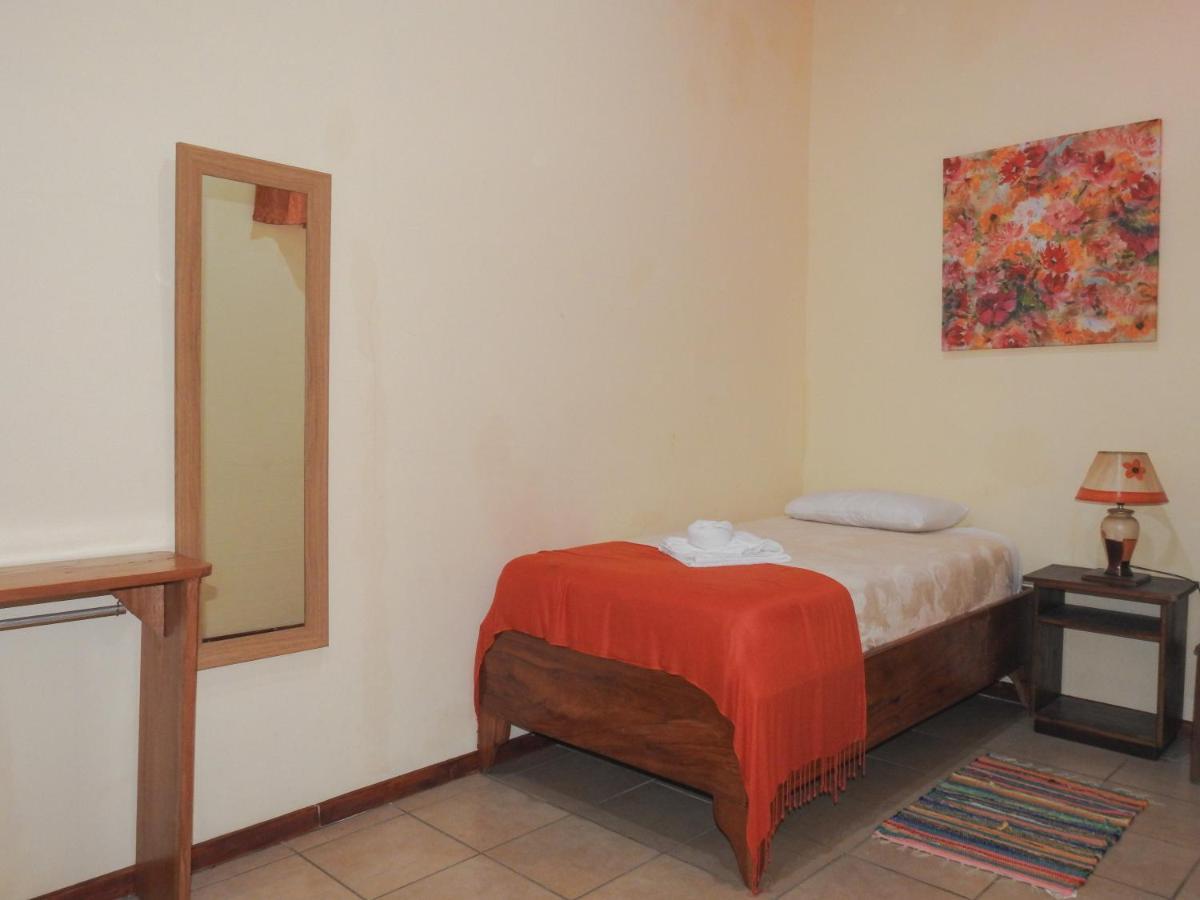 Hotel Casa Madonna Monteverde Екстер'єр фото