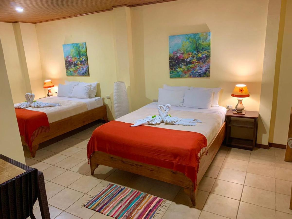 Hotel Casa Madonna Monteverde Екстер'єр фото